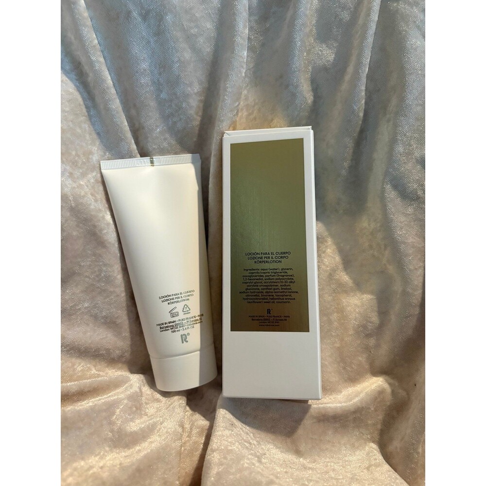 Rabanne million gold for her 100ml body lotion - Picture 2 of 3